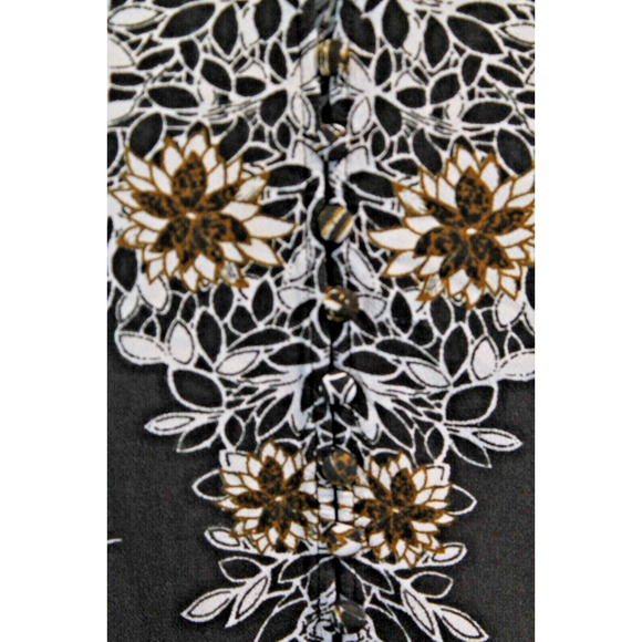 Free People Birds of a Feather Top Womens size S Black Deep V-Neck Button Up - Picture 4 of 7